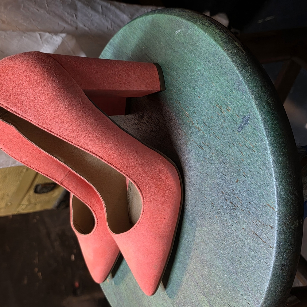 Elegant Coral Women's Pumps